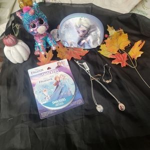 Frozen jewelry lot and assc